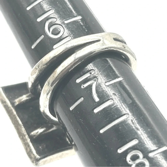 Silpada Sterling Silver Hammered Square Ring 6.5 - Picture 4 of 4